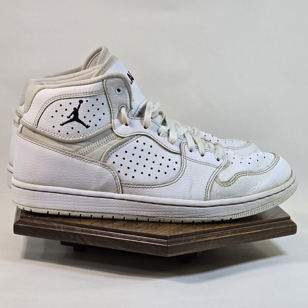 Nike Jordan Jumpman Shoes Mens Size 8 White Mid Top Basketball AR3762-100
